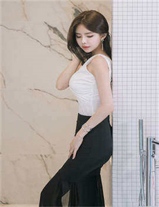 XL上司带翻译樱花无马赛/中文字幕按摩做爰