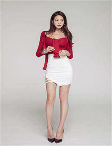 小雪你的奶好大把腿张开/忘忧草视频下载